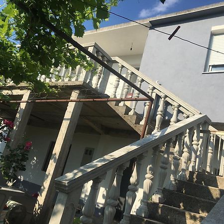 Guesthouse Star Mostar Esterno foto