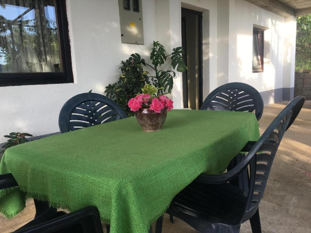 Guesthouse Star Mostar Esterno foto