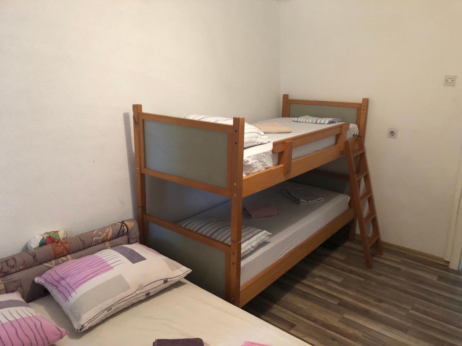 Guesthouse Star Mostar Esterno foto